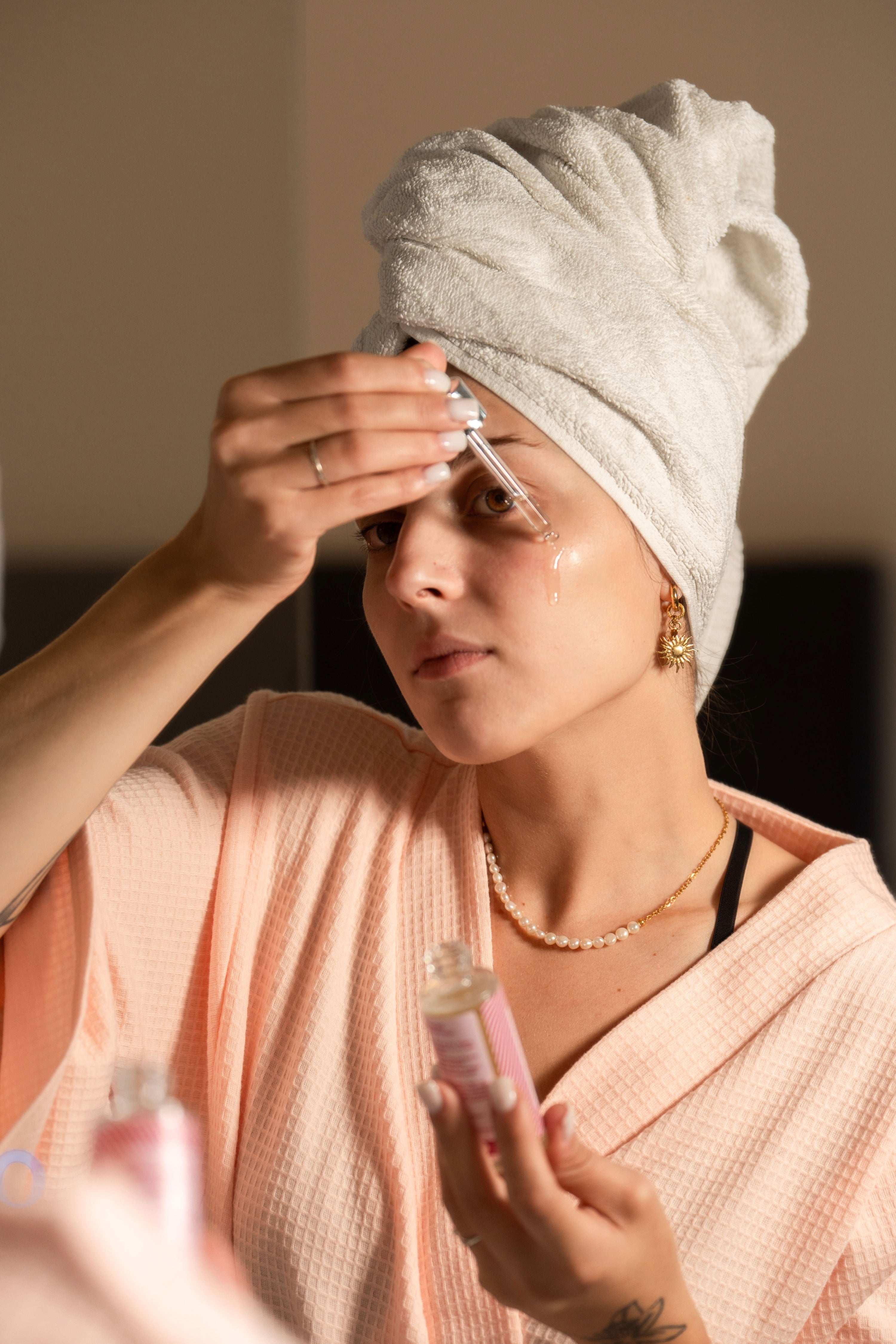 ÉCLAT NACRÉ - Huile éclaircissante visage à l'extrait de réglisse 30ml