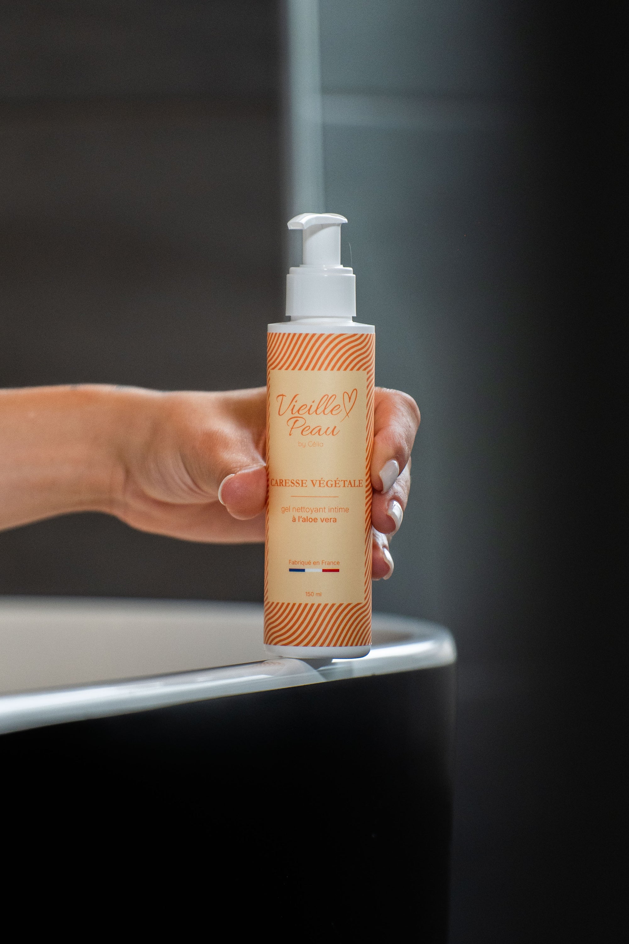 CARESSE VÉGÉTALE - Gel nettoyant intime à l'aloe vera 150ml